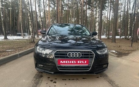 Audi A4, 2012 год, 1 450 000 рублей, 3 фотография