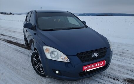 KIA cee'd I рестайлинг, 2008 год, 610 000 рублей, 2 фотография