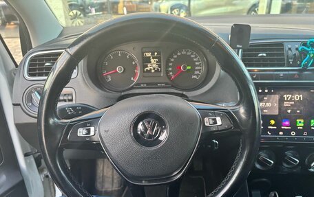 Volkswagen Polo VI (EU Market), 2017 год, 1 145 000 рублей, 6 фотография