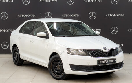 Skoda Rapid I, 2017 год, 955 000 рублей, 3 фотография