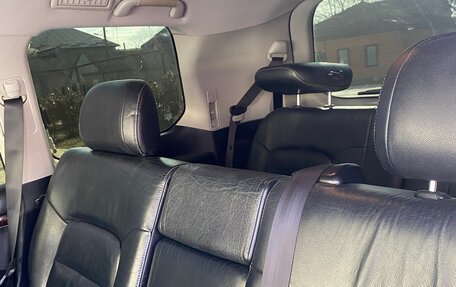 Toyota Land Cruiser 200, 2011 год, 4 100 000 рублей, 7 фотография