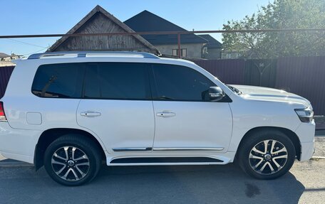 Toyota Land Cruiser 200, 2011 год, 4 100 000 рублей, 9 фотография