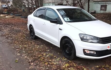 Volkswagen Polo VI (EU Market), 2018 год, 1 500 000 рублей, 3 фотография