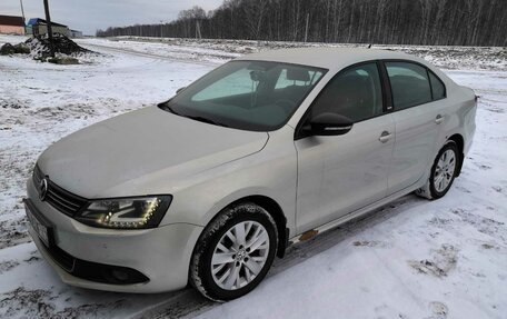 Volkswagen Jetta VI, 2014 год, 1 200 000 рублей, 5 фотография