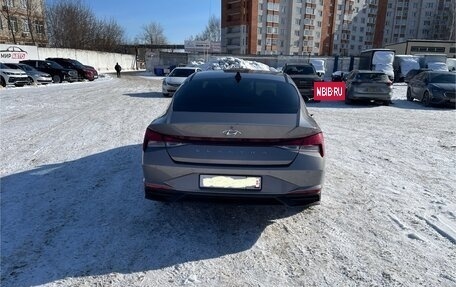 Hyundai Elantra, 2021 год, 2 350 000 рублей, 8 фотография