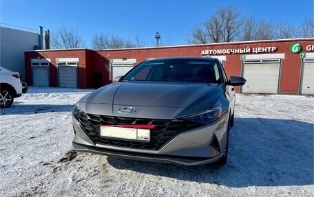 Hyundai Elantra, 2021 год, 2 350 000 рублей, 17 фотография