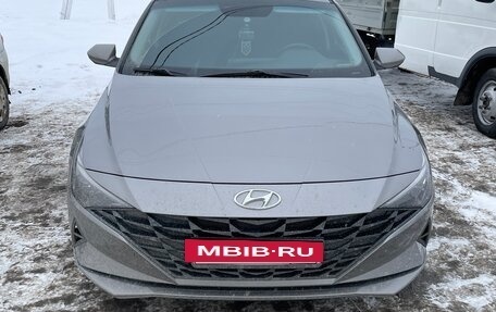 Hyundai Elantra, 2021 год, 2 350 000 рублей, 30 фотография