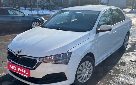 Skoda Rapid II, 2022 год, 1 380 000 рублей, 3 фотография