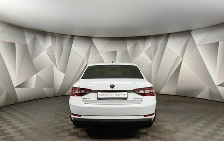 Skoda Superb III рестайлинг, 2019 год, 2 045 000 рублей, 8 фотография