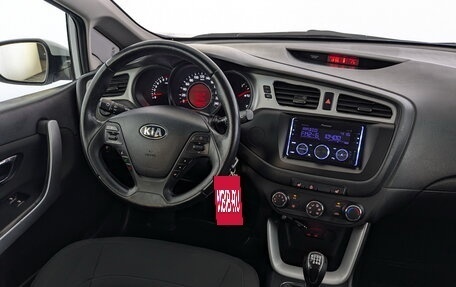 KIA cee'd III, 2014 год, 970 000 рублей, 28 фотография