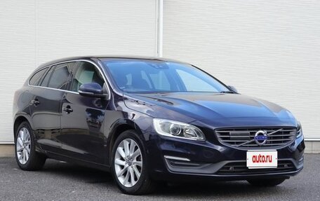 Volvo V60 I, 2016 год, 1 030 000 рублей, 2 фотография