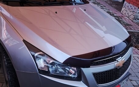 Chevrolet Cruze II, 2009 год, 615 000 рублей, 8 фотография