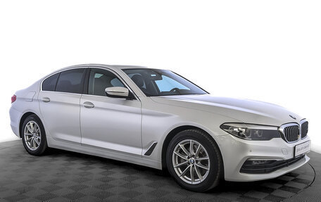 BMW 5 серия, 2019 год, 3 275 000 рублей, 3 фотография