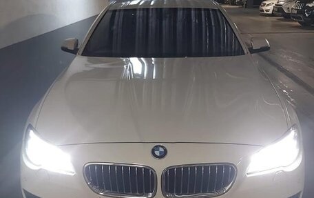 BMW 5 серия, 2013 год, 1 950 000 рублей, 4 фотография