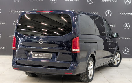 Mercedes-Benz V-Класс, 2019 год, 5 250 000 рублей, 5 фотография