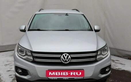 Volkswagen Tiguan I, 2012 год, 1 679 000 рублей, 2 фотография