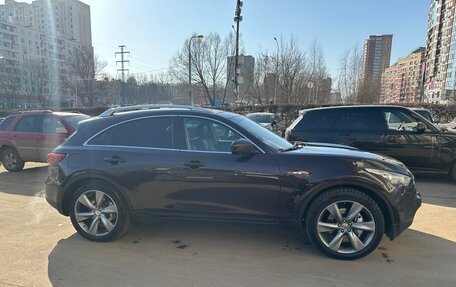 Infiniti FX II, 2010 год, 1 950 000 рублей, 6 фотография