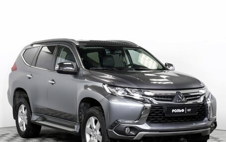 Mitsubishi Pajero Sport III рестайлинг, 2017 год, 3 280 000 рублей, 3 фотография