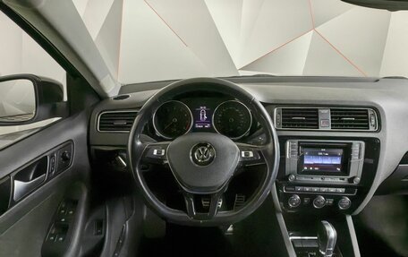 Volkswagen Jetta VI, 2017 год, 1 398 000 рублей, 15 фотография