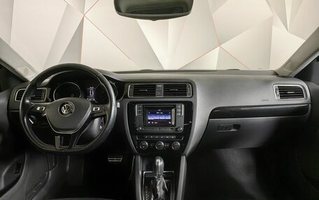 Volkswagen Jetta VI, 2017 год, 1 398 000 рублей, 10 фотография