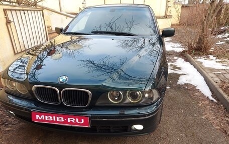 BMW 5 серия, 2002 год, 625 000 рублей, 1 фотография