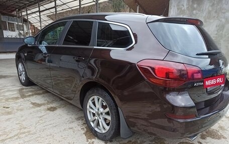 Opel Astra J, 2012 год, 860 000 рублей, 30 фотография