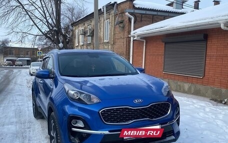 KIA Sportage IV рестайлинг, 2020 год, 2 500 000 рублей, 3 фотография