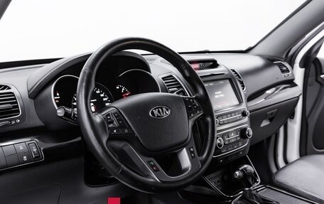 KIA Sorento II рестайлинг, 2015 год, 1 495 000 рублей, 10 фотография