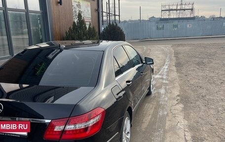 Mercedes-Benz E-Класс, 2010 год, 1 750 000 рублей, 9 фотография