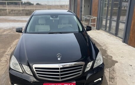 Mercedes-Benz E-Класс, 2010 год, 1 750 000 рублей, 7 фотография