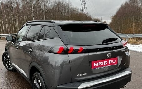 Peugeot 2008 II, 2021 год, 2 150 000 рублей, 4 фотография