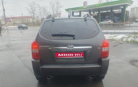 Hyundai Tucson III, 2006 год, 700 000 рублей, 2 фотография