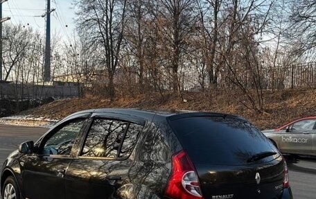 Renault Sandero I, 2013 год, 800 000 рублей, 3 фотография