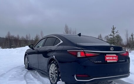 Lexus ES VII, 2019 год, 4 200 000 рублей, 7 фотография