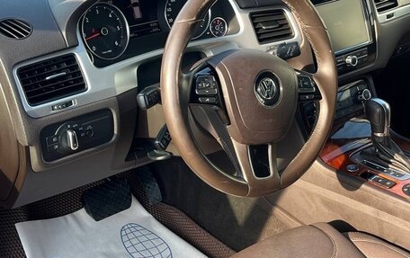 Volkswagen Touareg III, 2014 год, 2 690 000 рублей, 3 фотография