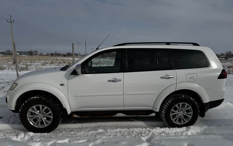 Mitsubishi Pajero Sport II рестайлинг, 2014 год, 2 000 000 рублей, 15 фотография