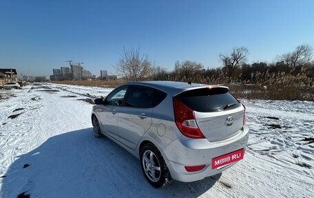 Hyundai Solaris II рестайлинг, 2014 год, 1 300 000 рублей, 3 фотография