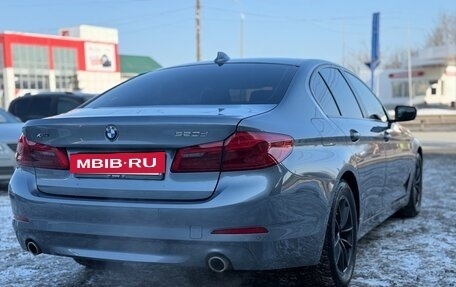 BMW 5 серия, 2019 год, 3 690 000 рублей, 10 фотография