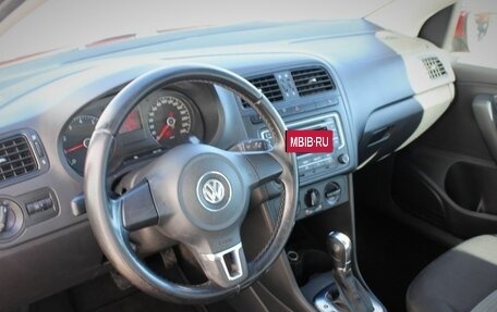 Volkswagen Polo VI (EU Market), 2013 год, 730 000 рублей, 14 фотография