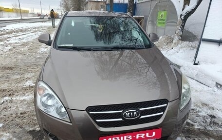 KIA cee'd I рестайлинг, 2007 год, 650 000 рублей, 1 фотография