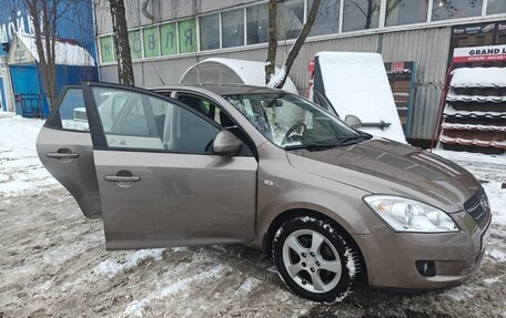 KIA cee'd I рестайлинг, 2007 год, 650 000 рублей, 18 фотография