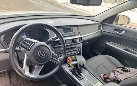 KIA Optima IV, 2019 год, 2 600 000 рублей, 5 фотография