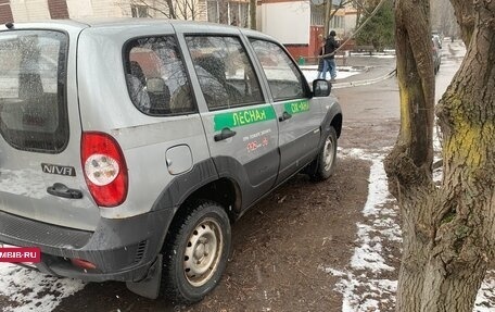 Chevrolet Niva I рестайлинг, 2014 год, 400 000 рублей, 10 фотография