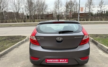 Hyundai Solaris II рестайлинг, 2013 год, 700 000 рублей, 5 фотография