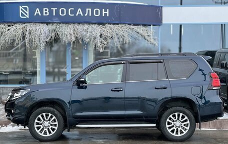 Toyota Land Cruiser Prado 150 рестайлинг 2, 2018 год, 4 990 000 рублей, 2 фотография