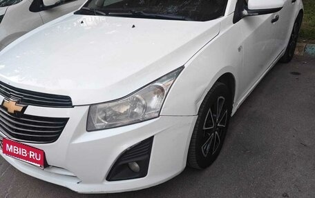 Chevrolet Cruze II, 2013 год, 799 999 рублей, 4 фотография