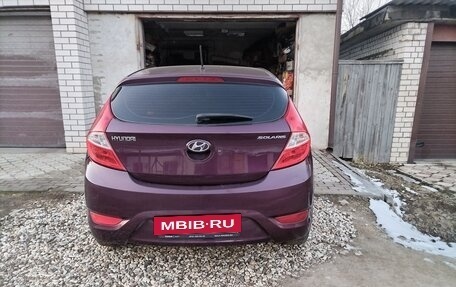 Hyundai Solaris II рестайлинг, 2011 год, 770 000 рублей, 7 фотография