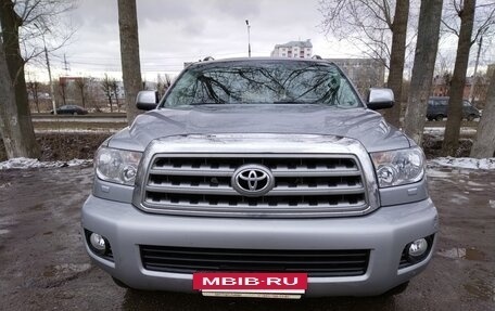 Toyota Sequoia II рестайлинг, 2008 год, 4 500 000 рублей, 2 фотография