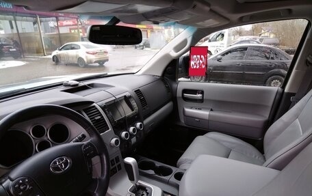 Toyota Sequoia II рестайлинг, 2008 год, 4 500 000 рублей, 13 фотография