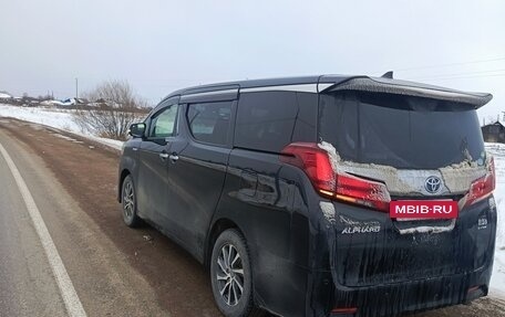 Toyota Alphard III, 2019 год, 5 100 000 рублей, 2 фотография